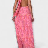 Seraphina - Eleganti Maxi Kleita ar Halter Kaklu un V Veidā Izgriezumu