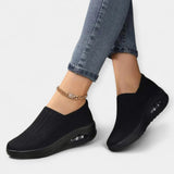 Karolīna | Eleganti Ortopēdiskie Slipon Teniski Komforts