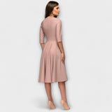 Eleganti Swing Kleitas