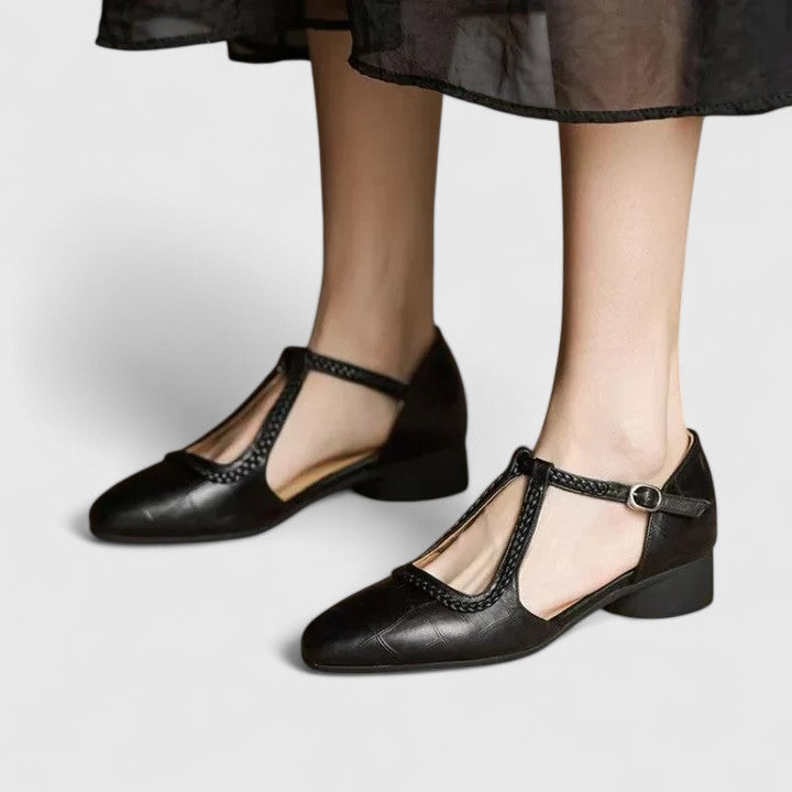 Delphine | Eleganti plakani sandales
